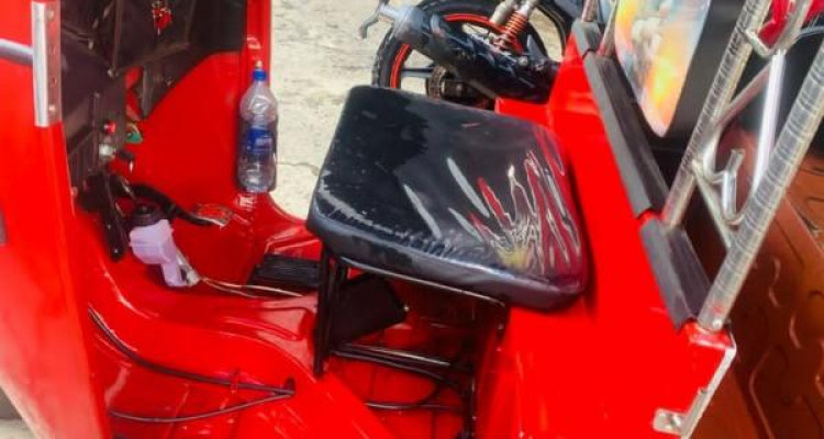 BAJAJ 2010 4 STROKE