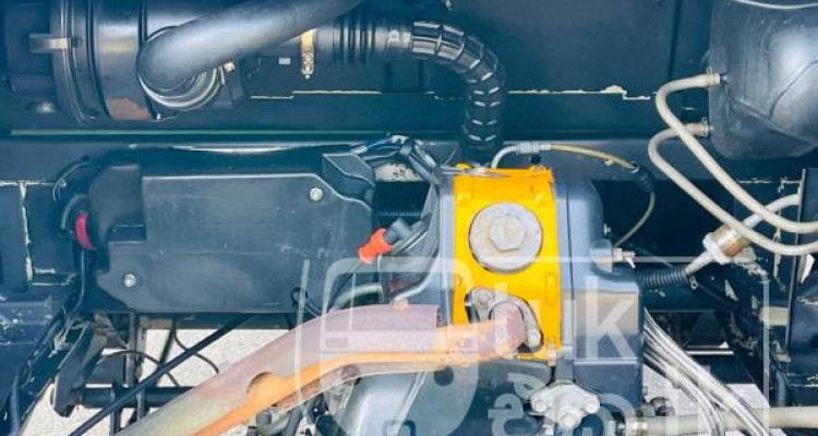 BAJAJ 2013 4 STROKE