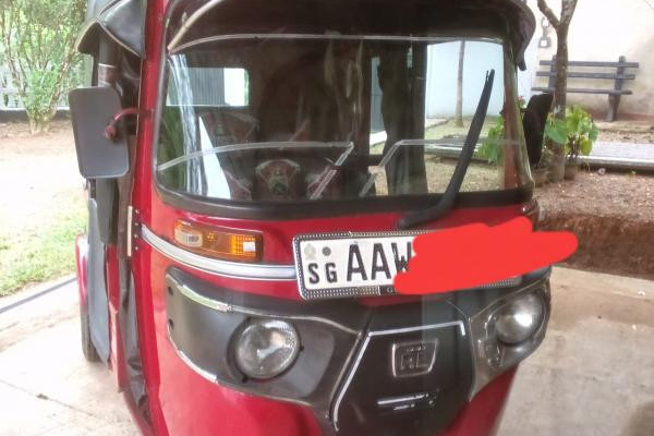 BAJAJ 2014 4 STROKE