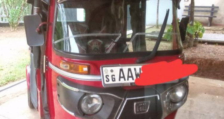 BAJAJ 2014 4 STROKE