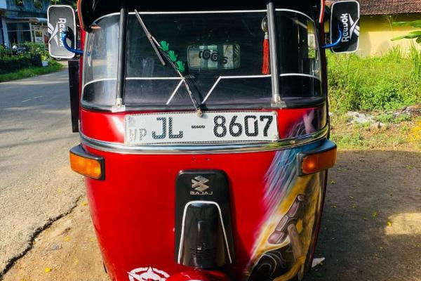 BAJAJ 2004 2 STROKE