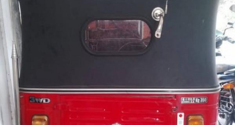 BAJAJ 2007 4 STROKE