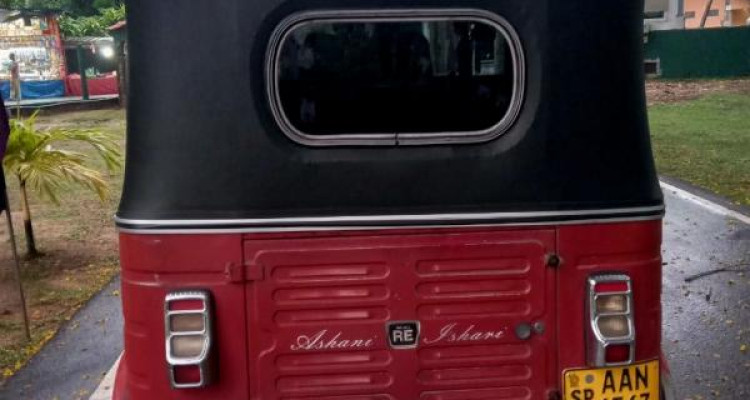 BAJAJ 2013 4 STROKE