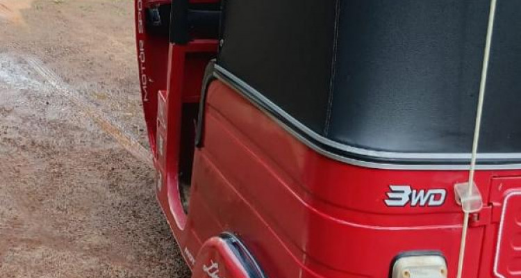 BAJAJ 2006 2 STROKE