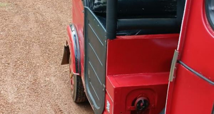 BAJAJ 2006 2 STROKE