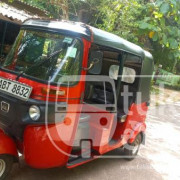 BAJAJ 2019 4 STROKE