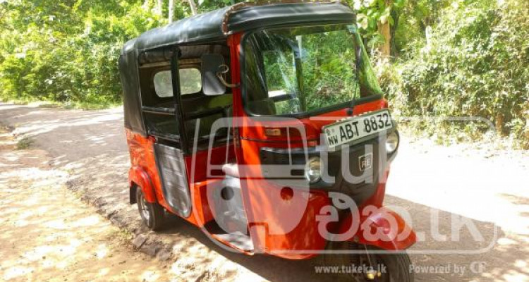 BAJAJ 2019 4 STROKE