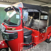 BAJAJ 2019 4 STROKE