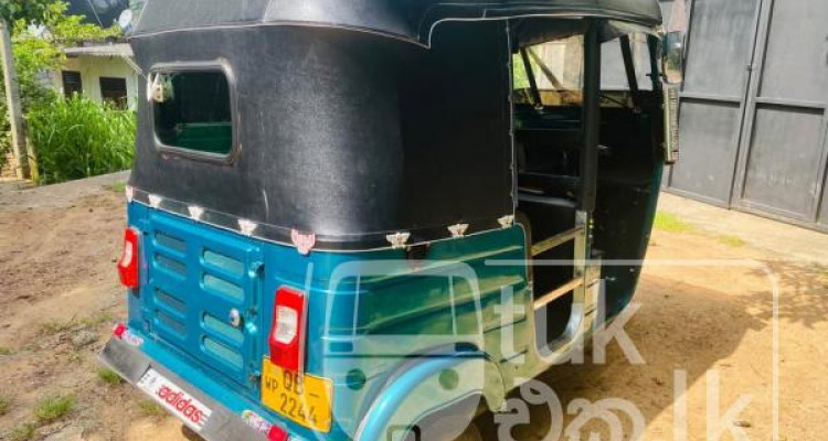 BAJAJ 2005 2 STROKE