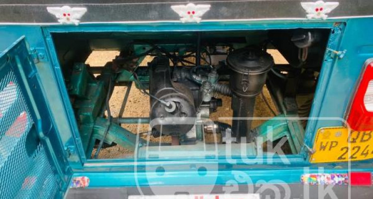 BAJAJ 2005 2 STROKE