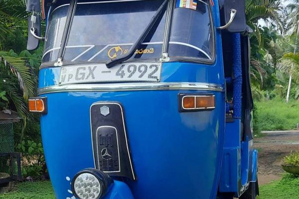 BAJAJ 2002 2 STROKE