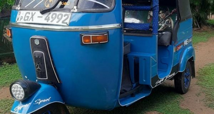 BAJAJ 2002 2 STROKE
