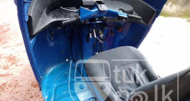 PIAGGIO 2010 APE