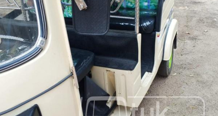 BAJAJ 2003 2 STROKE