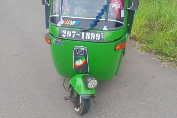 BAJAJ 2000 2 STROKE