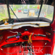 BAJAJ 1999 2 STROKE