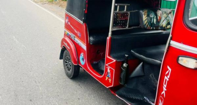 BAJAJ 1999 2 STROKE