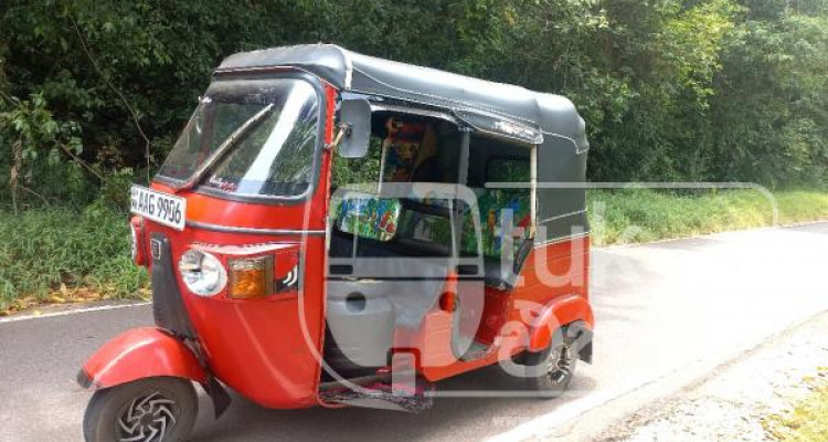 BAJAJ 2013 4 STROKE