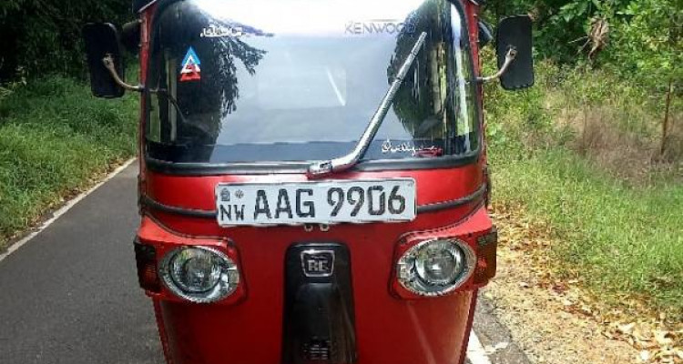 BAJAJ 2013 4 STROKE