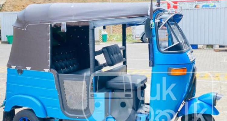 BAJAJ 2004 2 STROKE