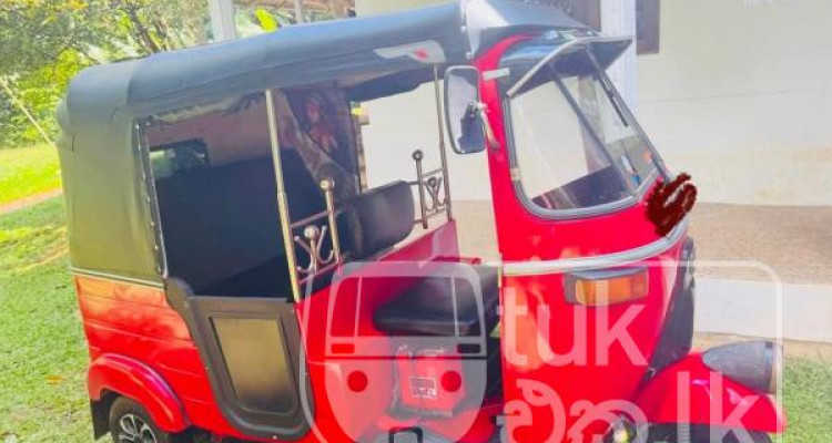 BAJAJ 2009 4 STROKE