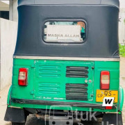BAJAJ 2009 4 STROKE