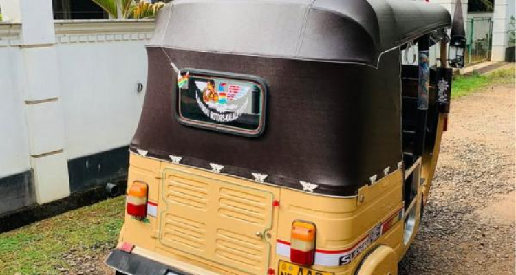 BAJAJ 2012 4 STROKE