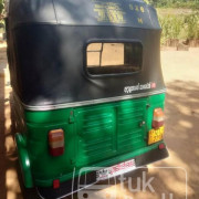 BAJAJ 2009 4 STROKE