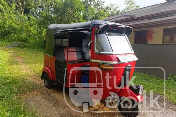 BAJAJ 2009 4 STROKE
