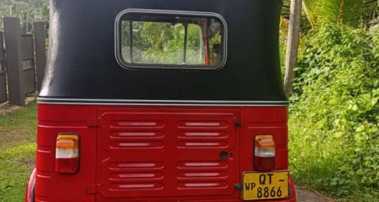 BAJAJ 2009 4 STROKE