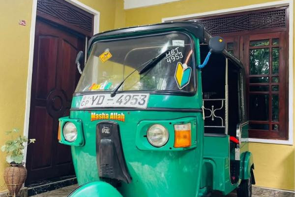 BAJAJ 2010 4 STROKE
