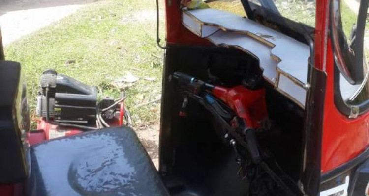 BAJAJ 1997 2 STROKE