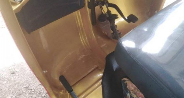BAJAJ 1997 2 STROKE