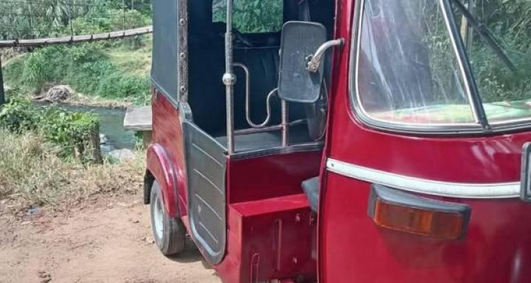BAJAJ 2006 2 STROKE