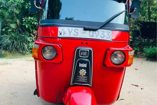 BAJAJ 2015 4 STROKE