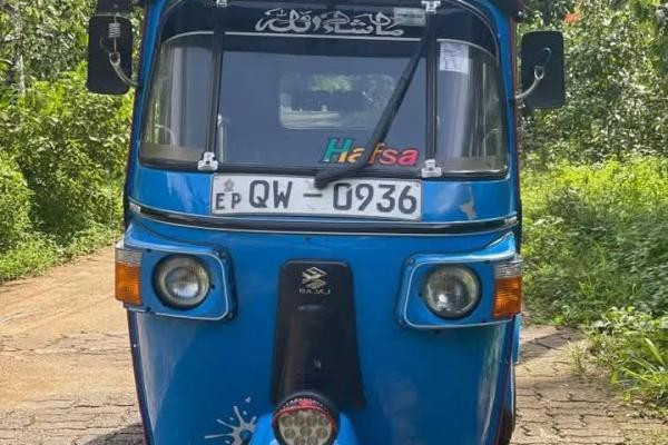 BAJAJ 2010 4 STROKE