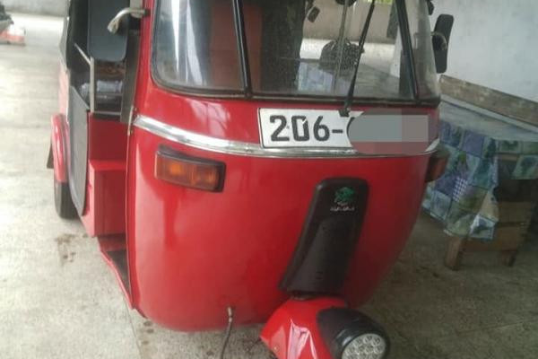 BAJAJ 2000 2 STROKE