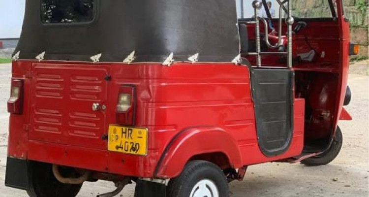 BAJAJ 2004 2 STROKE
