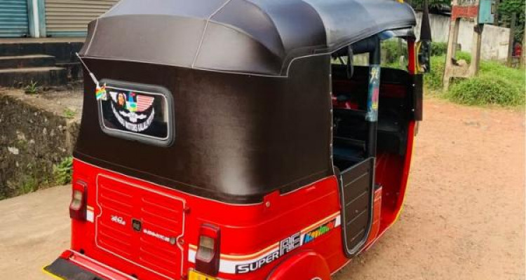 BAJAJ 2015 4 STROKE