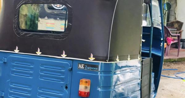 BAJAJ 2002 2 STROKE