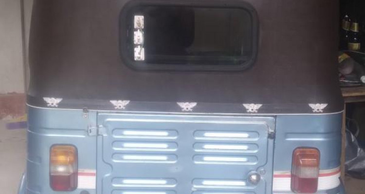BAJAJ 1999 2 STROKE