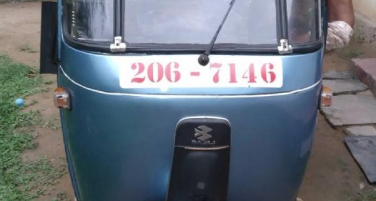 BAJAJ 1999 2 STROKE
