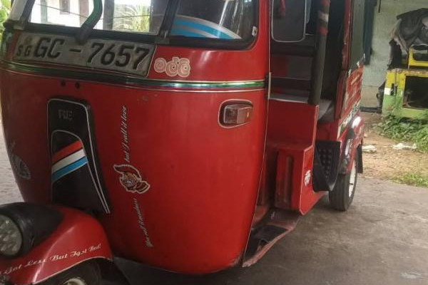 BAJAJ 2000 2 STROKE