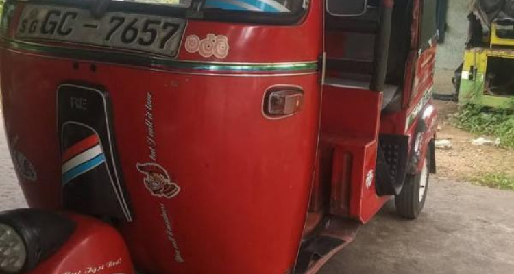 BAJAJ 2000 2 STROKE