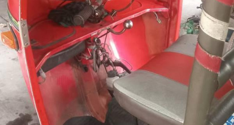 BAJAJ 2000 2 STROKE