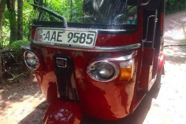 BAJAJ 2013 4 STROKE