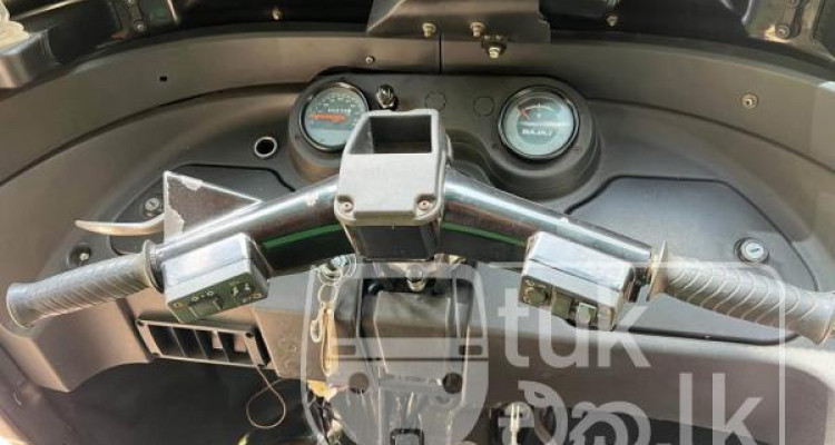BAJAJ 2015 4 STROKE
