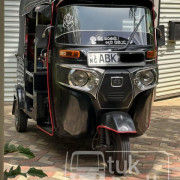 BAJAJ 2015 4 STROKE