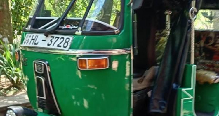 BAJAJ 2005 2 STROKE