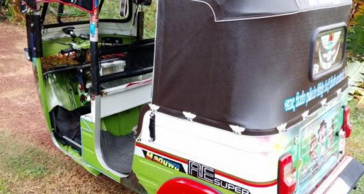 BAJAJ 1995 2 STROKE